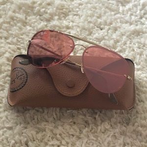 NEW Ray-Ban Rosegold Aviator Sunglasses